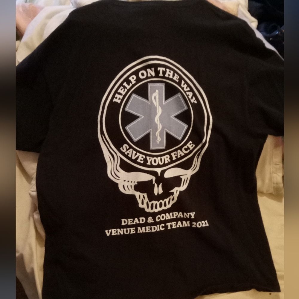 Dead And Company Rock Medic T-shirt Black Front, Print On Back